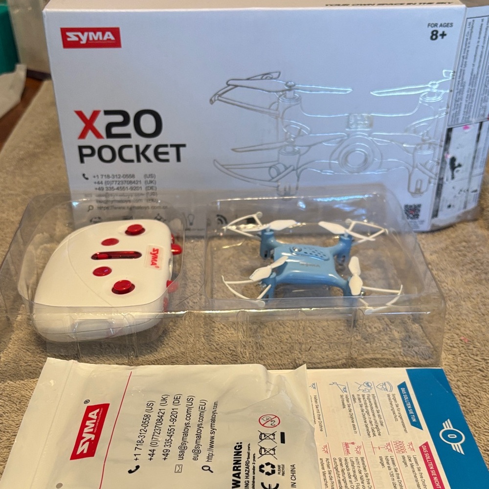 Syma X20 Mini Drone in Blue with White and Red Controller